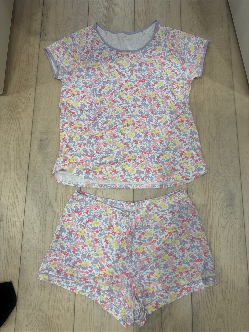 The Beaufort Bonnet Company Women’s Pajamas, size medium, good Condition